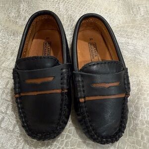 Toddler Black Leather Atlanta Moccasins size 21